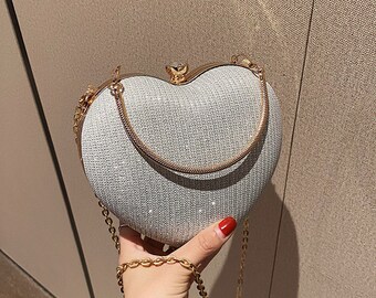 Unleash Your Inner Fashionista: The Playful Peach Heart Crossbody Bag