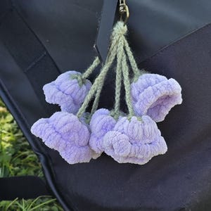 Porte clé fleurs fait au crochet