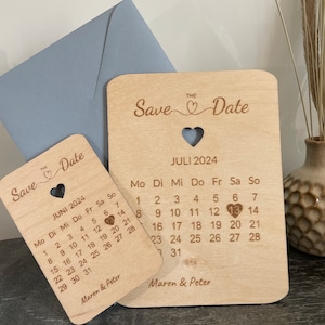 Personalisierte Save-the-Date Karten aus Holz für Eure unvergessliche Hochzeit!