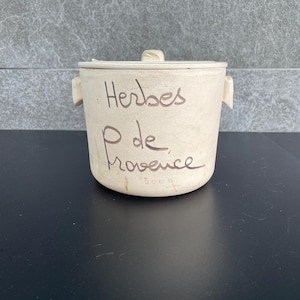 Vintage Fauchon Herbes de Provence Clay Pot con tapa. ¡Extraño!