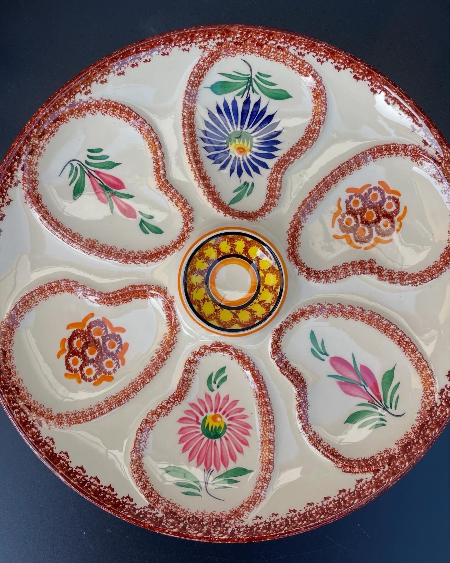 2 Assiettes à Huîtres Henriot Quimper - Thème Botanique - Signées - Vintage