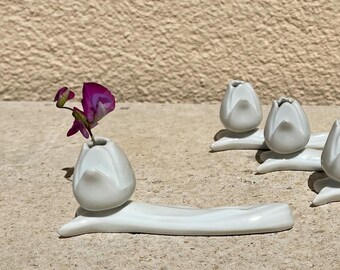 Set of 5 Vintage Art Deco Style Majolica Knife Rests Pottery Floral Shape, White Ceramic Cutlery Rest Vintage Portes-Coteaux