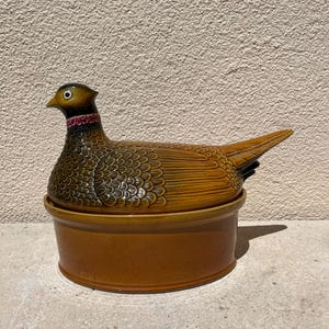 Pheasant terrine / pot de terrine, vintage, handcrafted, earthenware. Vintage lidded  terrine / Glossy brown majolica tureen XL size