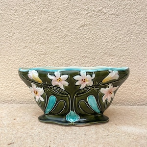 Gustave De Bruyn Fives Lille Vintage French jardiniere Antique Majolica Faience art nouveau piece. Fantastic colors and brilliance.