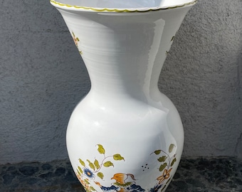 Large vase. Vieux Moustiers repro 18th c.  Signed G. Boizot.