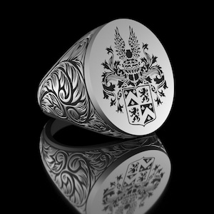 Family Crest Ring, Men&#39;s Signet Ring, Unique Family Crest Ring, Handmade Ring, Custom Made Ring, Silver and Gold Ring, Coat of Arms Ring