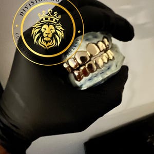 Handmade CUSTOM Gold Grillz Solid NPG Dental NP Gold grills Perm Cut Division Gold Custom Teeth Caps bild 1