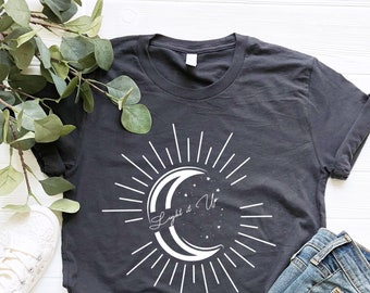 Acotar Shirt,Light it Up Sweater,Crescent City Sarah J Maas Merch SJM Fandom Bookish Crewneck,Bryce Quinlan,Bookish Clothing,Gıft For Her