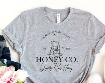 Vintage Hundred Acre Woods Honey Co Shırt,Retro Winnie The Pooh est 1926 Pullover Crewneck,Walt Disney World,Classic Pooh Bear,Dısney Tee