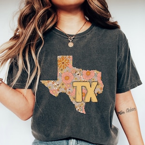 Boho Floral Texas Shape Tshırt,Flowers Texas Shirt,TX Shirt,Lone Star Tshırt,Texas Gifts,Texas Tee,State Shirts,Texas Mom,Western Sweatshirt