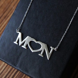 Collar personalizado de doble letra hecho a mano, regalo de aniversario para San Valentín con corazón de plata, inicial pequeña, el mejor regalo para ella,