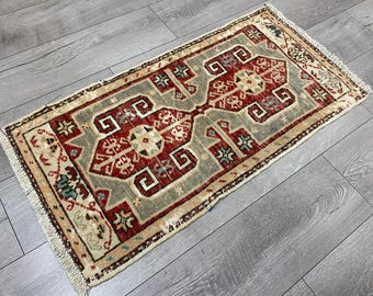 1.6x3.1 ft, Antique rug, Vintage rug, Small turkish rug, Doormat rug, Boho rug, Oushak wool rug, Bohemian rug, Handmade rug, Oriental rug