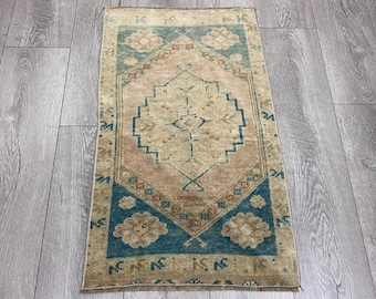 1.6 x 2.6 ft, Pink faded rug, Turkish vintage rug, Small carpet, Doormat