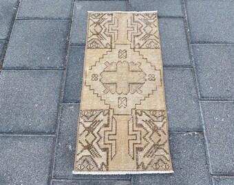 1.2 x 2.5 ft, Neutral rug, Mini rug, Turkish small rug, Vintage rug, Pastel rug, Handmade rug, Wool rug, Bohemian rug, Brown rug, Oushak rug