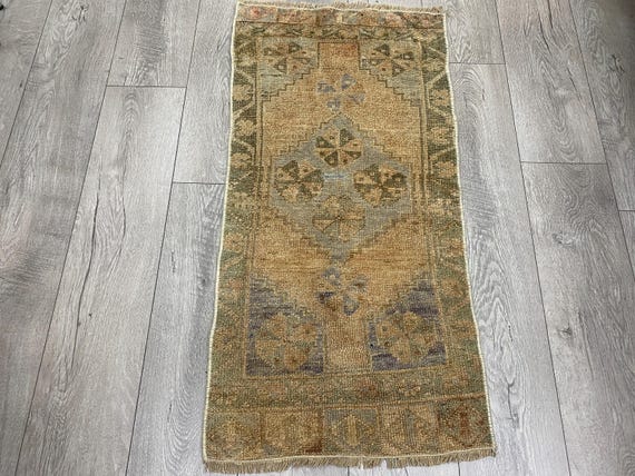 Turkish small rug, Vintage rug, Doormat, Wool carpet, 1.6x3.4 ft