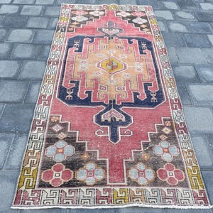 4x9 Pink rug, 4x9 Runner rug, 4x9 Area rug, 4x9 Turkish rug, 4x9 Vintage rug, 4x9 Oushak rug, 4x9 Dining room rug, Boho decor, 4.3 x 9.0 ft