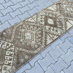 2.0 x 6.5 ft, Runner rug, Handmade rug, Turkish vintage rug, Oriental rug, Brown rug, Kitchen rug, Anatolian rug, Hallway rug, Corridor rug