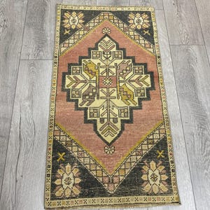 1.8 x 3.3 ft, Pink small rug, Turkish mini rug, Doormat rug, Oushak rug, Organic wool rug, Faded rug, Oriental rug, Entryway rug, Boho decor