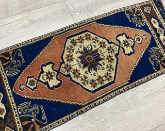 1.3 x 3.5 ft, Vintage small rug, Doormat rug, Turkish rug, Kitchen rug, Oriental rug, Organic rug, Wool rug, Antique rug, Bohemian rug
