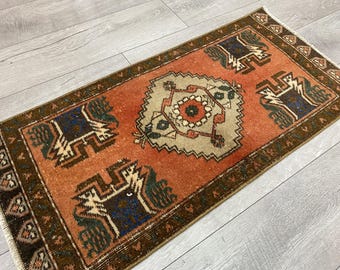 2x3 Turkish rug, 2x3 Vintage rug, Mini rug, Small rug, Doormat, 1.6 x 3.1 ft, Handmade rug, Bath rug, Wool boho rug, Neutral rug, Faded rug