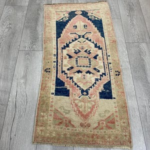 1.7 x 3.5 ft, Faded rug, Turkish rug, Small rug, Oriental rug, Neutral rug, Antique rug, Doormat rug, Entryway rug, Vintage rug, Wool rug