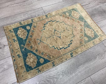 1.6 x 2.6 ft, Pastel rug, Turkish rug, Neutral rug, Small rug, Brown rug, Muted rug, Doormat rug, Bath rug, Vintage rug, Boho rug, Wool rug