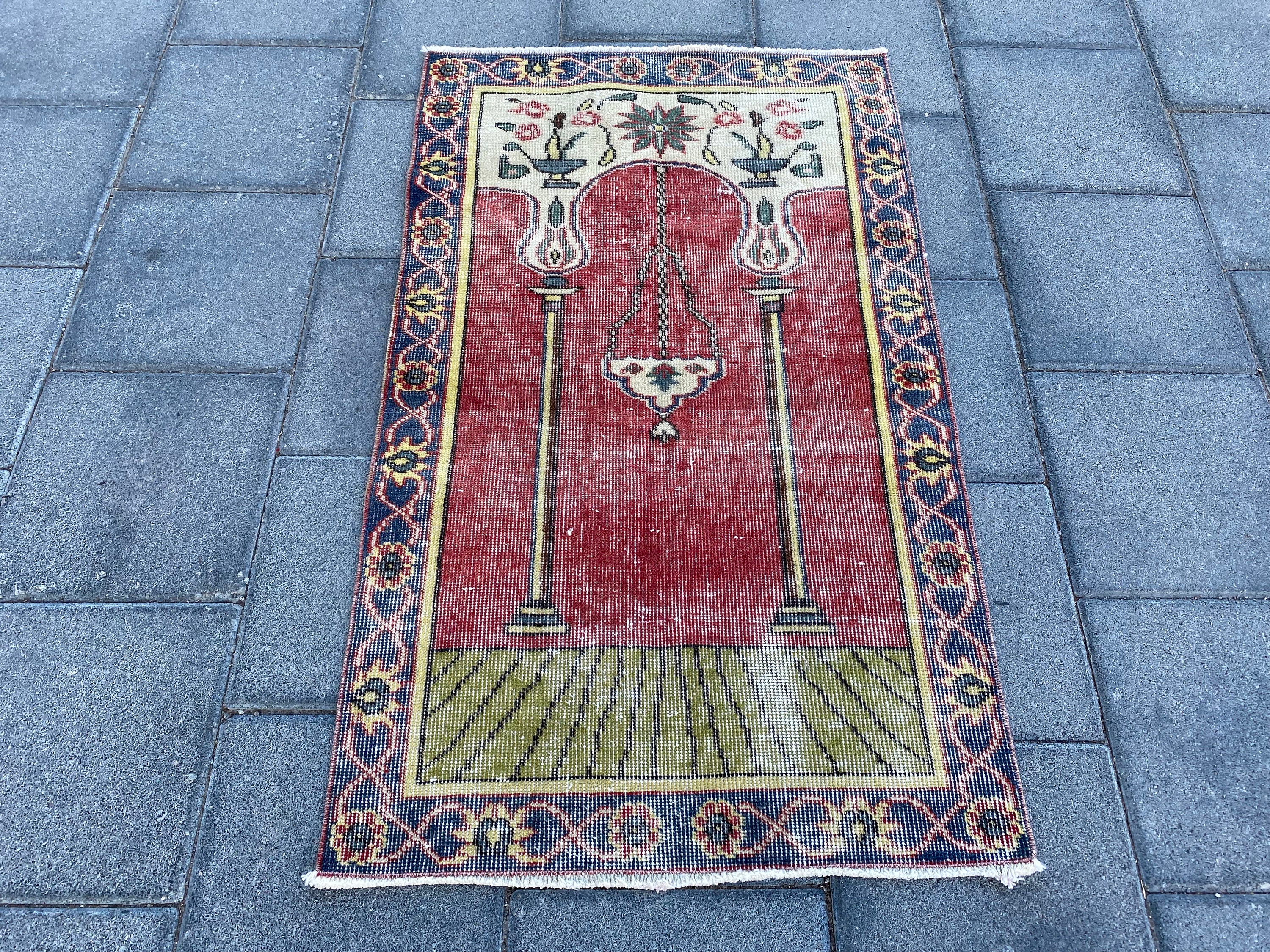 2.3x3.9 ft, Handmade rug, Turkish rug, Prayer rug, Small rug, Vintage rug, Oushak rug, Oriental rug, Tribal rug, Organic wool rug, Boho rug