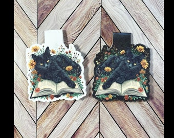 Black Cat Magnetic Bookmark – Floral Book Lover Gift