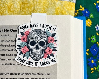 Unique Skull & Skeleton Magnetic Bookmarks - Individual Gothic Page Markers, Artistic and Edgy, Ideal for Readers Who Love the Macabre, Gift