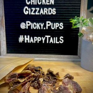 Premium Dehydrated Chicken Gizzard Dog Treats - All Natural and Delicious