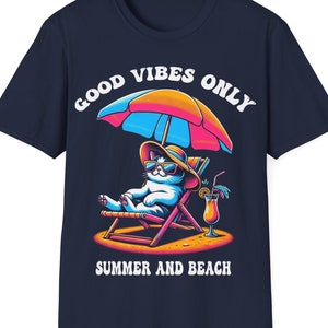 Cool Cat Summer Vibes T-Shirt | Funny Sunglasses Cat Tee | Retro Chill Shirt for Cat Lovers