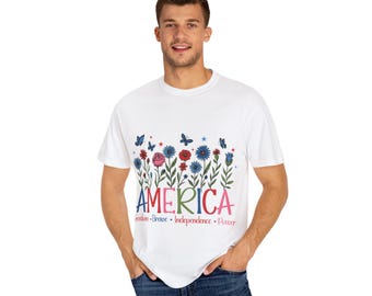 Floral Patriotic T-Shirt | Unisex USA Freedom Tee | 4th of July Red White Blue Shirt