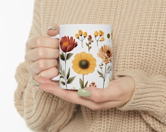Pressed Flowers Mug – Boho Cottagecore Floral Coffee Cup, Vintage Botanical Tea Mug, Pastel Nature Gift for Garden and Plant Lovers