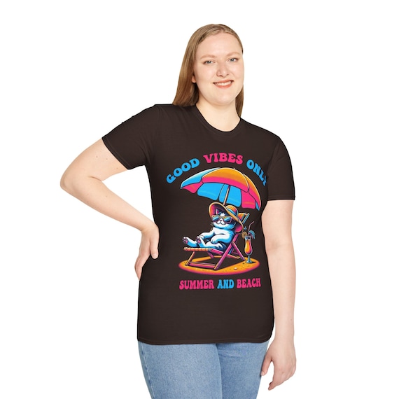Cool Cat Summer Vibes T-Shirt – Funny Retro Cat Tee, Beach Vibe Shirt, Gift for Cat Lover, Chill Summer Aesthetic Top