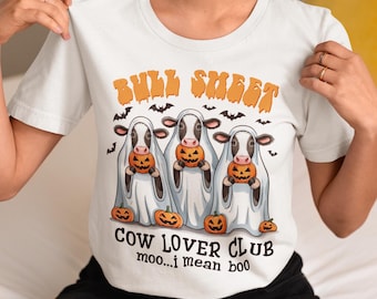 Funny Cow Halloween Shirt, Cow Lover Gift, Cow Mom Shirt, Halloween Cow Shirt, Cow Halloween Shirt, Cow Lover Shirt, Stay Spooky Cow Tee