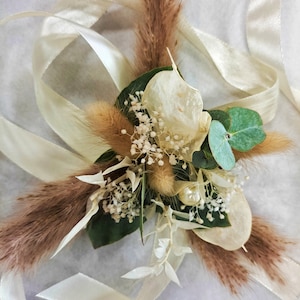 Dried flower event bracelet