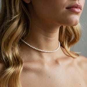 小さなライス淡水パールビーズチョーカーネックレス - ライスラウンドパール、小さなビーズ、上品、ミニマリスト