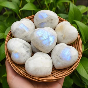 White Moonstone Crystal Hearts ,Natural Pocket Palm Stone - New Moon, Mineral Specimens, Healing Crystals