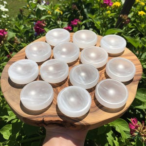 Selenite Round Plate, Crystals Storage Bowl Carving, Crystals Lover Collection, Crystals Holder ,Home Decor Gift Mineral Specimens,