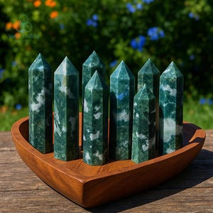 Torre de punta de ágata musgosa, obelisco de gema natural, cristal curativo. Chakra del corazón, especímenes minerales.