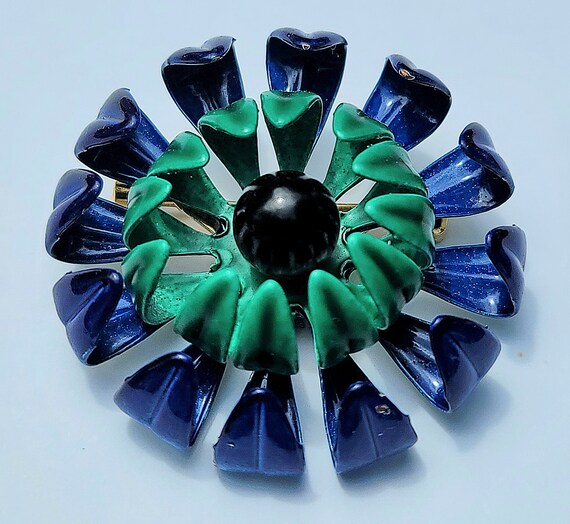 Awesome dimensional enamelled 1960s flower power … - image 2