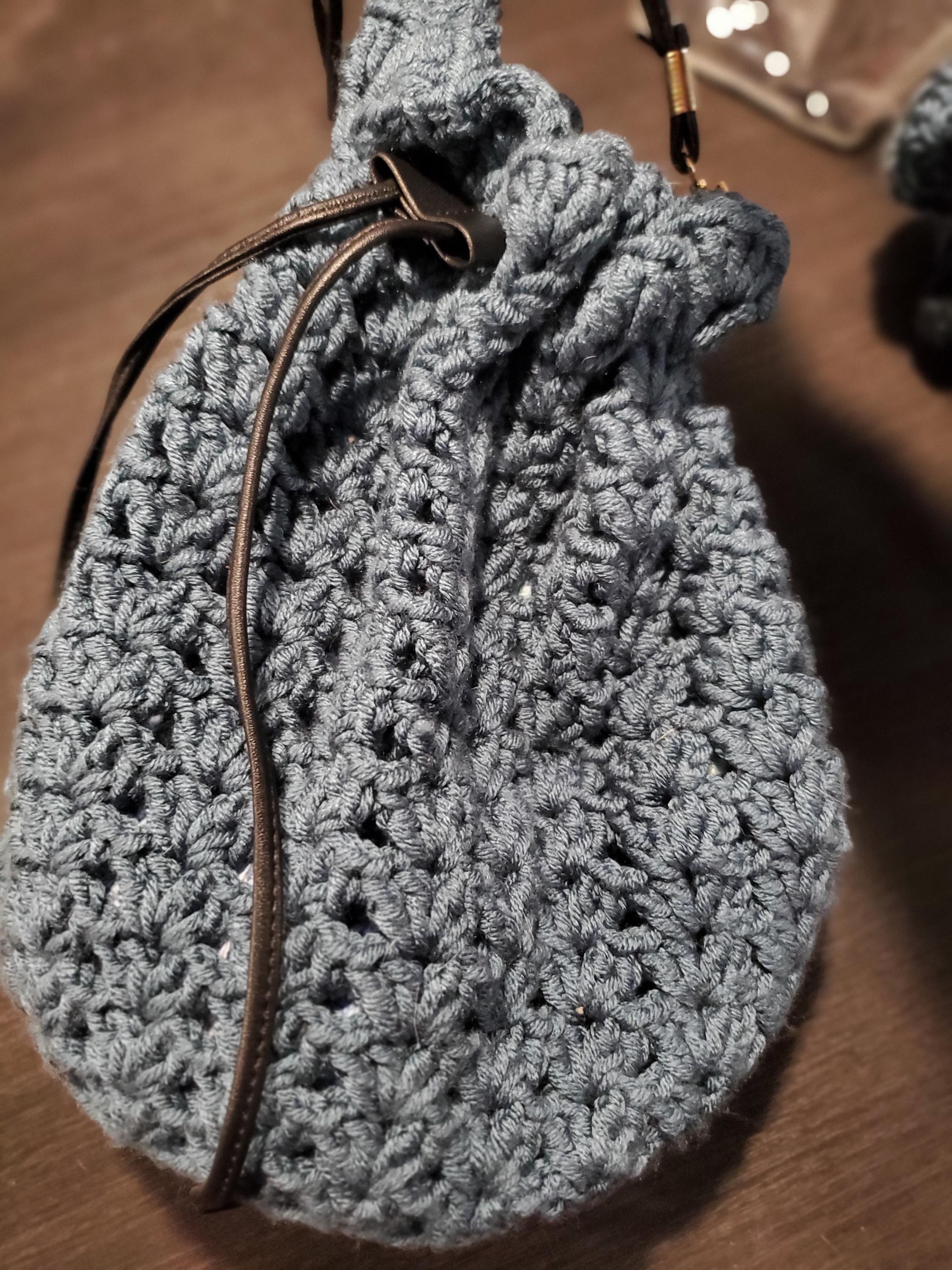 Round Botton Drawstring Bag - Thumbnail 2