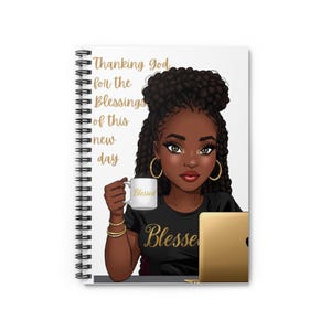 Caderno Espiral NEW DAY - Linhas Pautadas