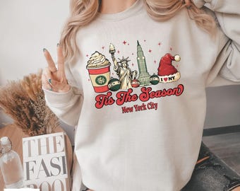 Christmas in NYC Sweatshirt New York City Skyline Crewneck New Yorker Christmas Gift for New York Vacation Shirt Xmas in the City Pullover