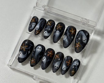 haunted garden ghosts press on nail set