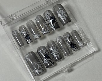 spooky spider press on nail set