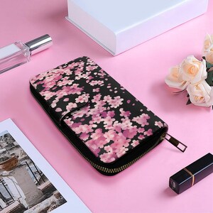 Elegante Klappe Lange Brieftasche: Stilvolles, funktionelles Design mit mehreren Fächern für organisierte Lagerung und mühelosen Stil Schlank, praktisch