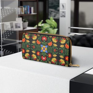 Hungarian Motif Zipper Wallet, Ethnic Pattern Coin Purse, Folk Art Card Holder, Traditional Design Pouch, Embroidered Money Organizer