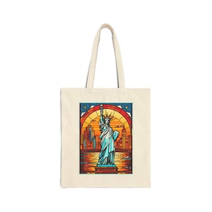 Statue of Liberty Tote Bag, Statue of Liberty Art Bag Model 2