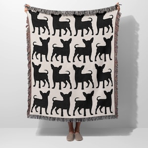 Chihuahua 100% Cotton Woven Throw Blanket, Chihuahua Gifts, Chihuahua Dog Mom Gift, Chihuahua Home Decor, Unique Chihuahua Present